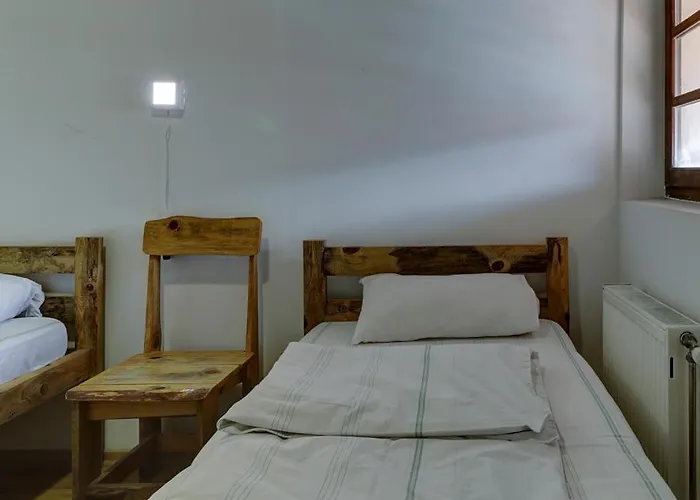 Srna Etno Selo - I Restoran *