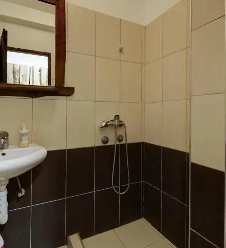 Srna Etno Selo - I Restoran Inovo